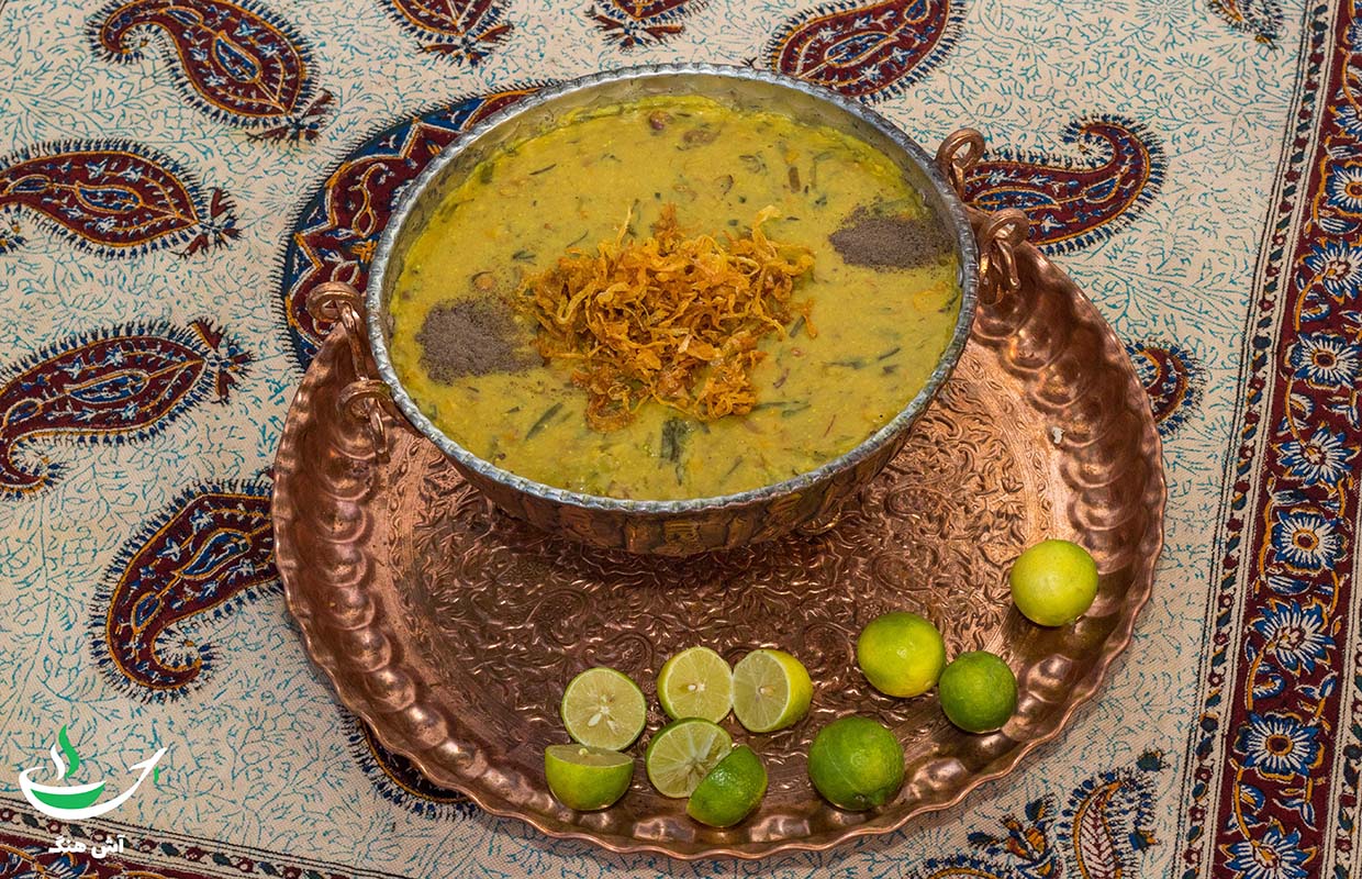 طرز تهیه آش سبزی شیرازی